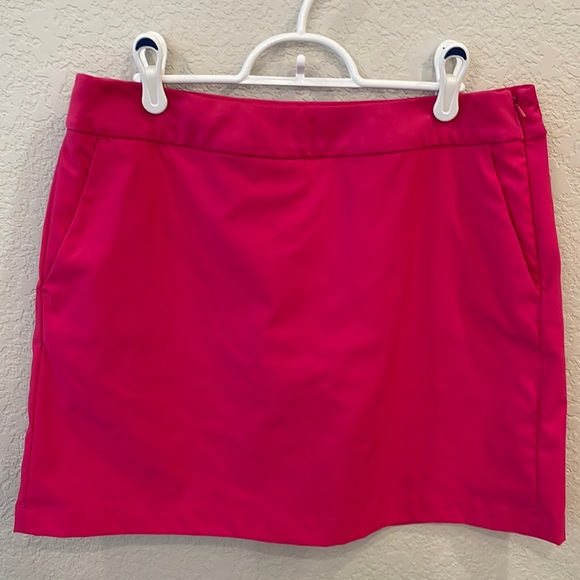 Nike golf skort, size 8, EUC